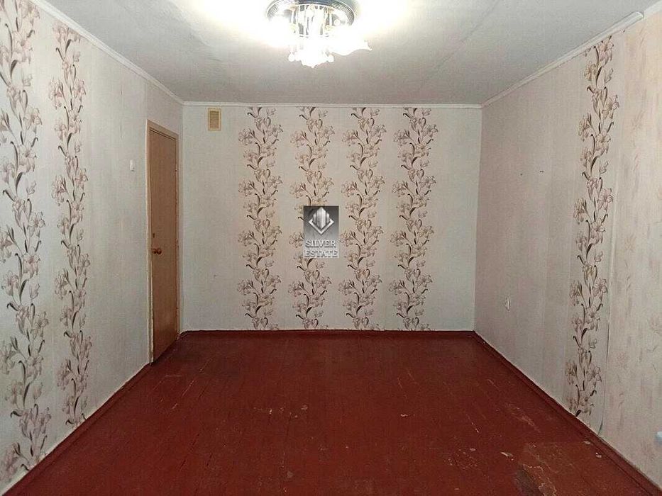 Продам 2-кімнатну квартиру в Дніпровському районі, вул. Щаслива