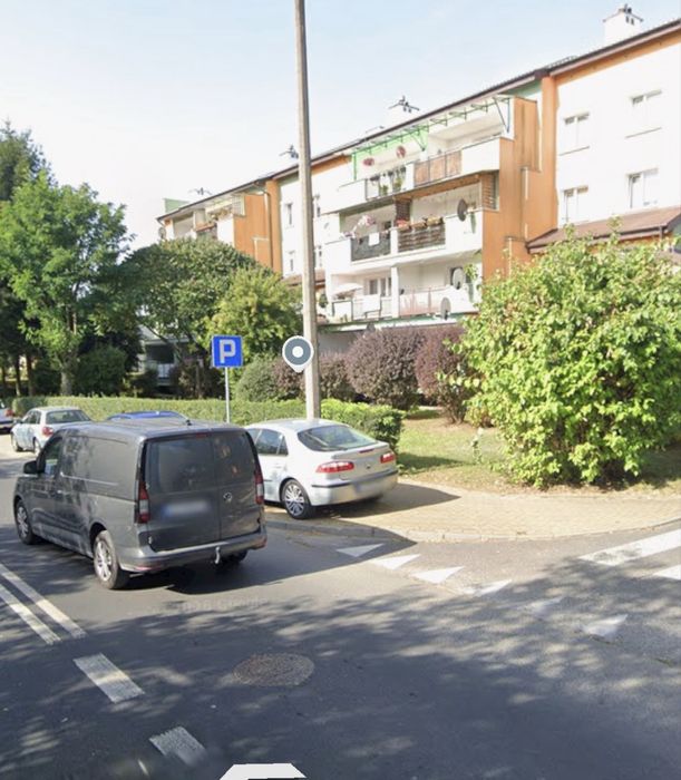 Wynajme garaż prąd i woda