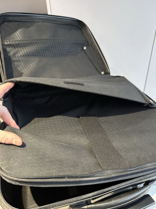 Walizka Businesowa Samsonite Lite-Biz