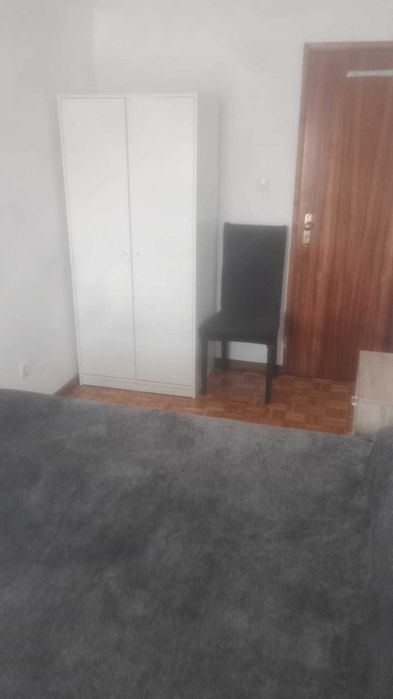 Quarto para arrendar a mulheres em Ermesinde