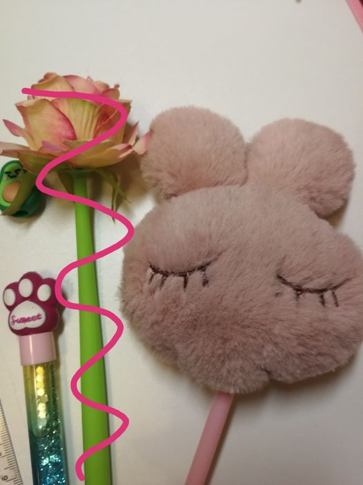 Набір канцтоварів для дівчинки, ручка зайчик, лінійки.