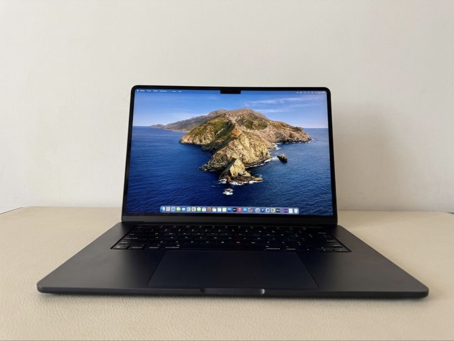 MacBook Air M3 15’’ | 16GB RAM | 1TB SSD | Garantia Apple até Julho de 2027