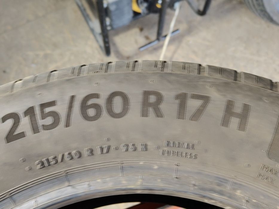 215/60R17 96 H Continental EcoContact 6    L565/180A