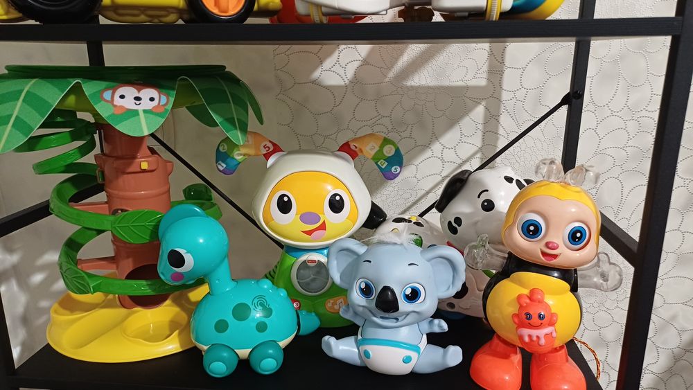 Інтерактивні іграшки 700