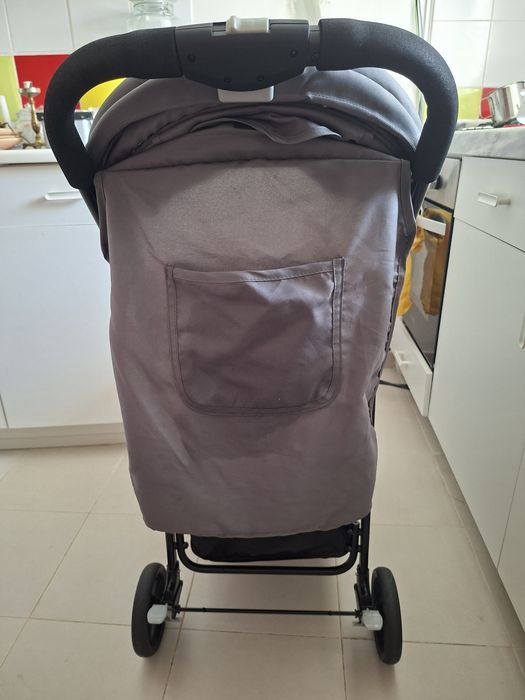 Carrinho de Bebé
