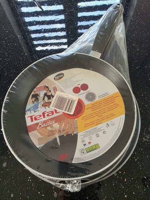 Zestaw patelni Tefal Basics 3 sztuki