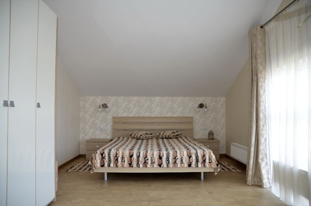 Продам дом с.Орловщина на берегу реки