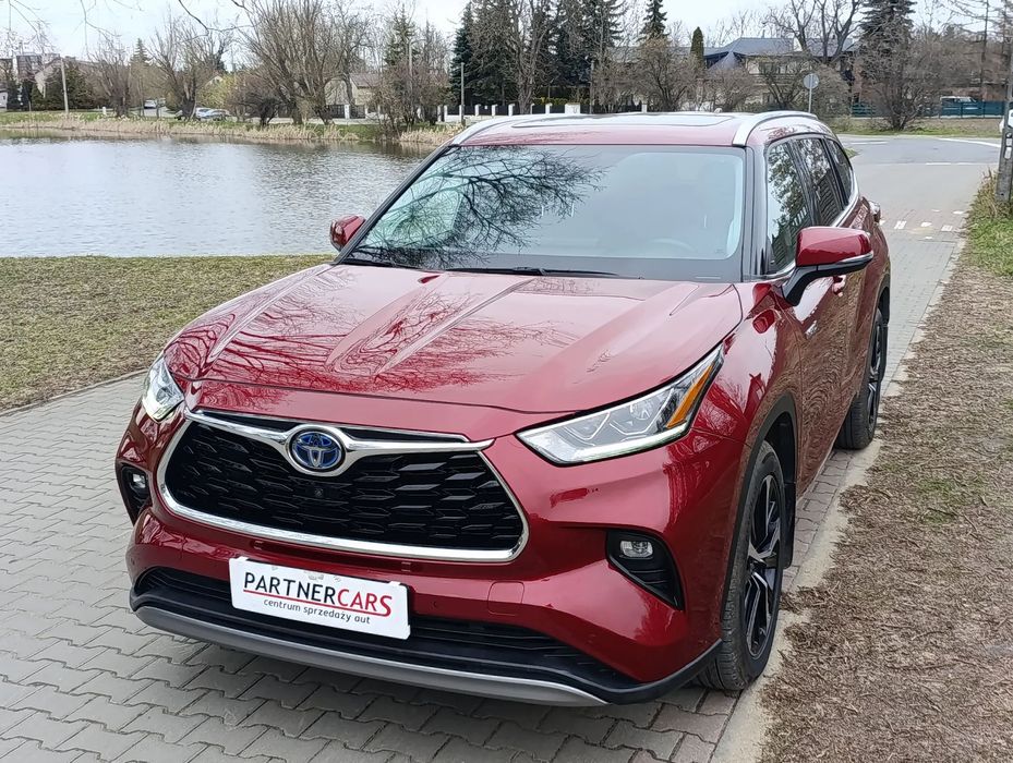Toyota Highlander 4x4 * Super stan * Bogata