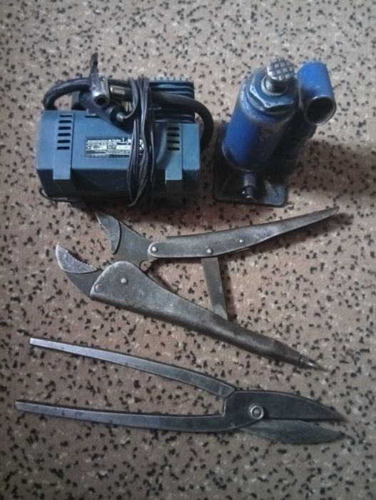 Продам інструменти все за одну ціну