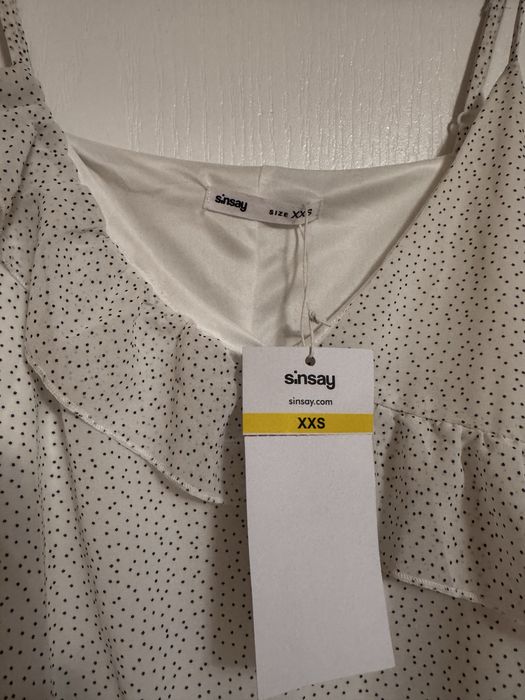 Літня сукня в горошок дрібний