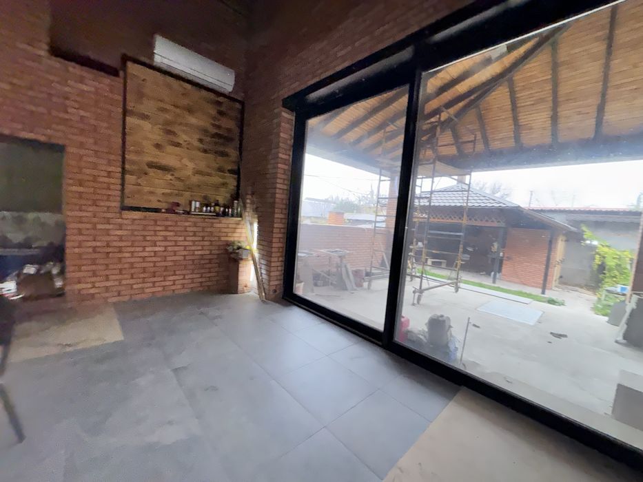 Продаж сучасного будинку в Інгульському районі по вул. Ізмалкова