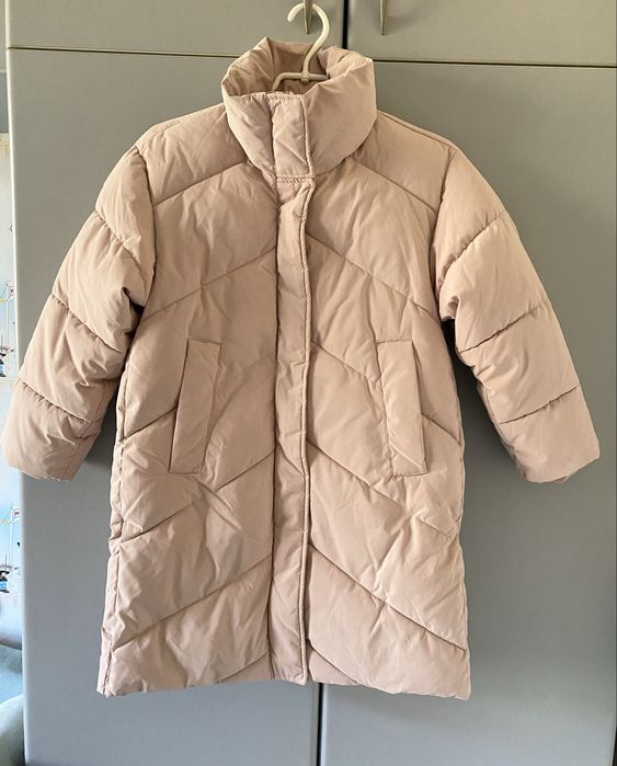 Пальто куртка , пуховик Zara