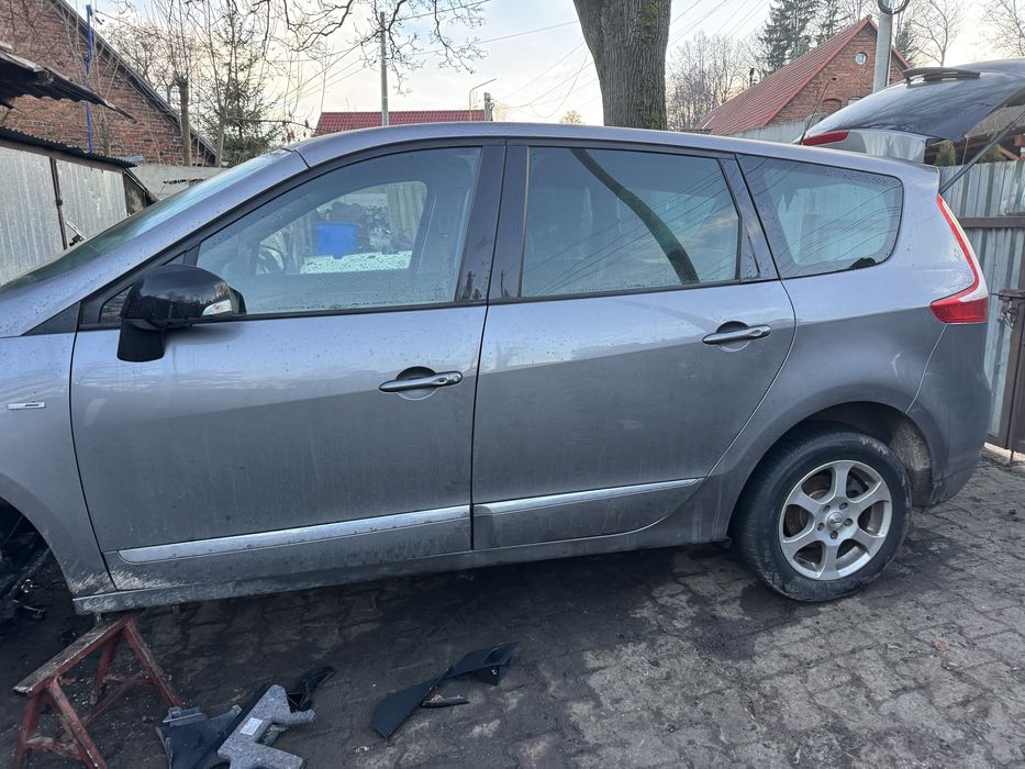 Renualt grand scenic 3 tekng drzwilewe prawe