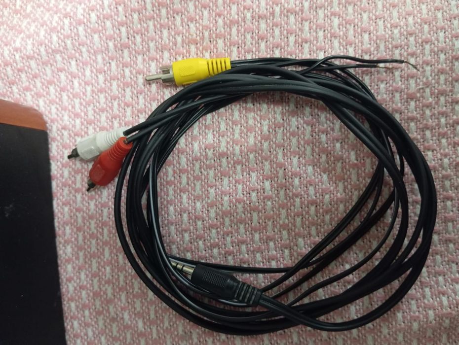 Музичні колонки для комп'ютера