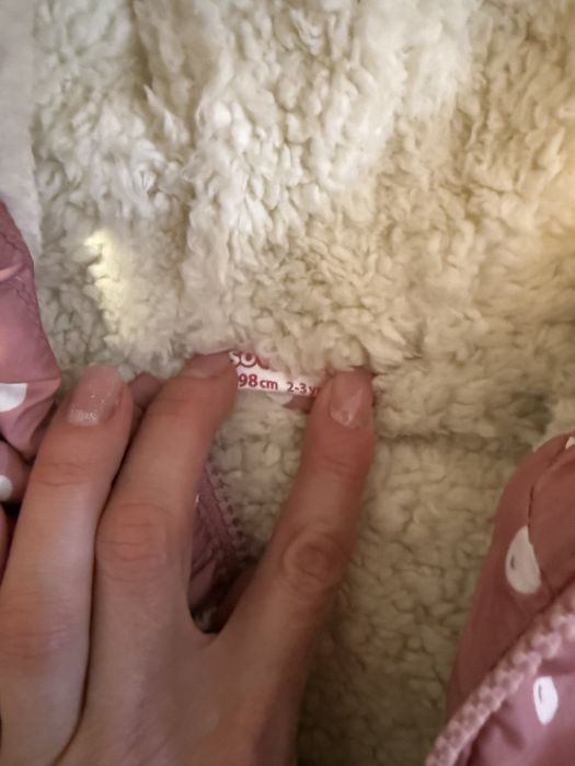 Демісезонна курточка для дівчинки