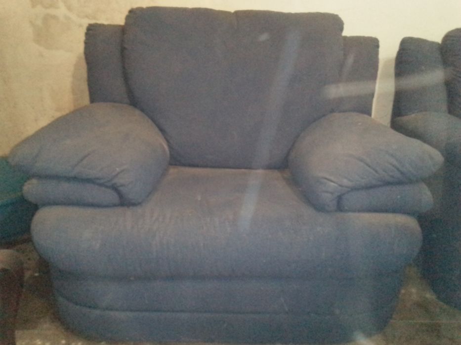 Sofá individual  sem uso nenhum, novo só