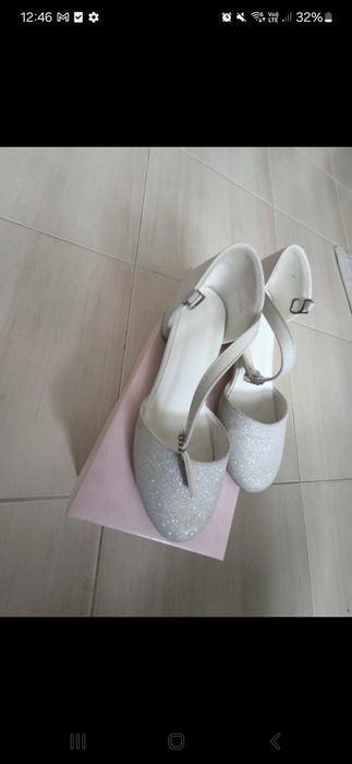 Buty półbuty czółenka białe komunijne 33