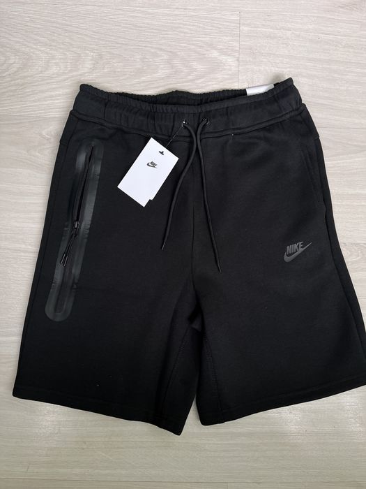 Шорти Nike Tech Fleece!