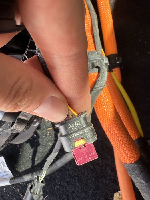 Оригінальний порт зарядки CCS2 для EQA EQB EQE EQC та інших Mercedes