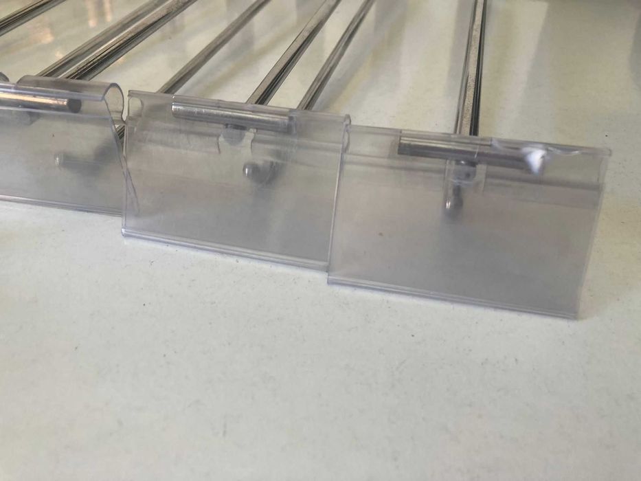 20 Ganchos de Metal para Exposição em Grade/Parede (32 e 20 cm)