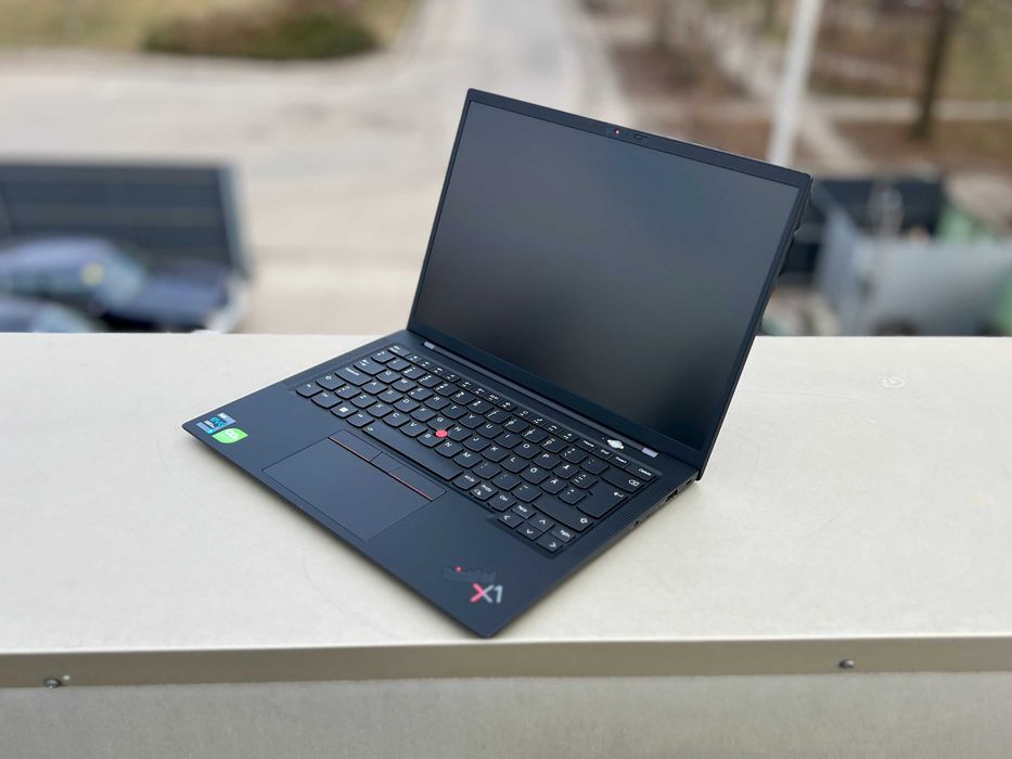 Сенсорний Lenovo ThinkPad X1 Carbon G9/i7-1185G7/16GB/512GB/14"WUXGA