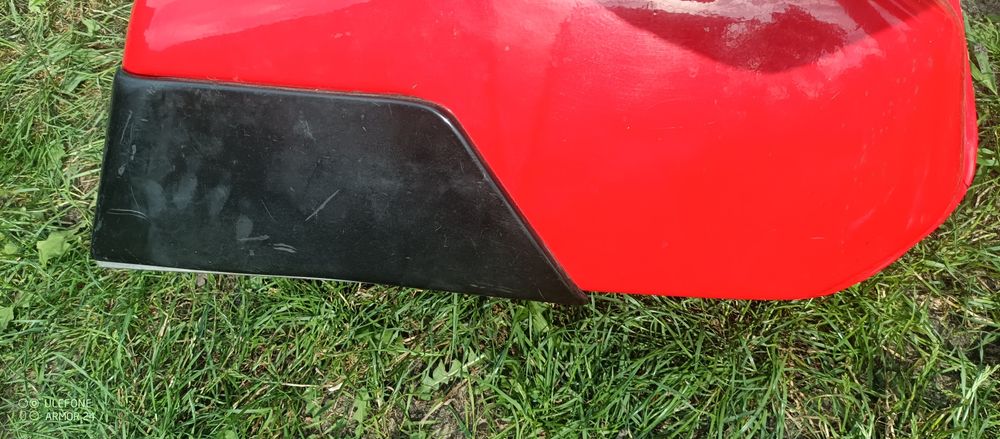 Хром накладки резинові бака ява