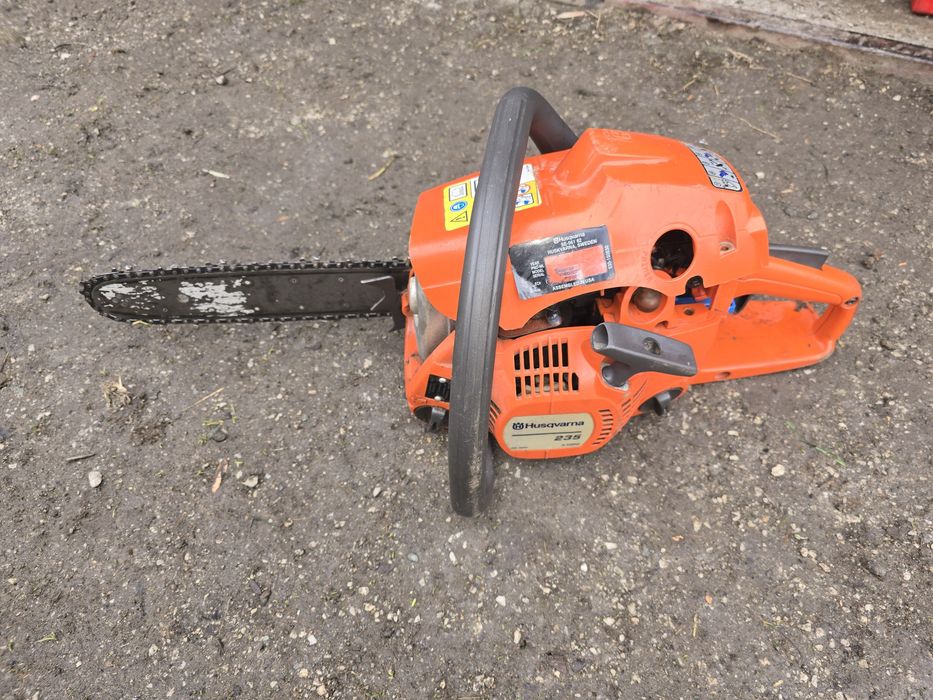 Husqvarna 235,polecam