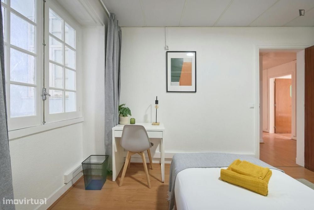 Quarto - localizado em Avenida da Liberdade Lisbon