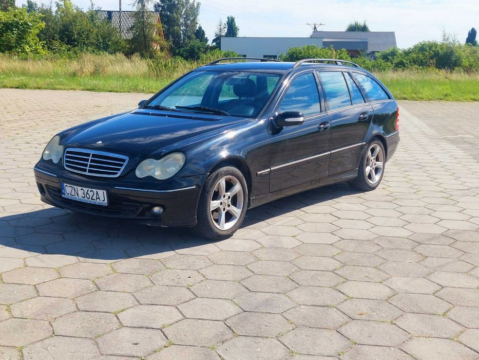 Mercedes-Benz Klasa C W203 C220 CDI