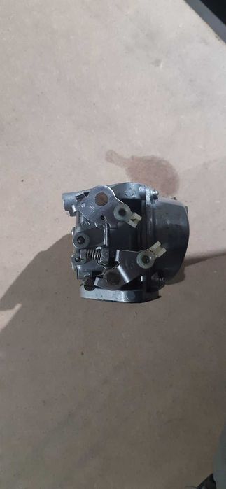 Yamaha 8 л.с. Карбюратор.