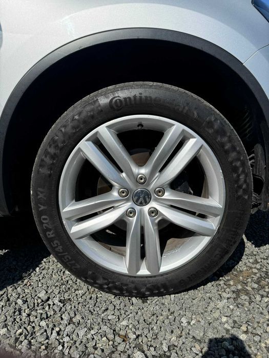 Диски з гумою колеса R20 5x130 Audi Q7 Touareg Cayenne
