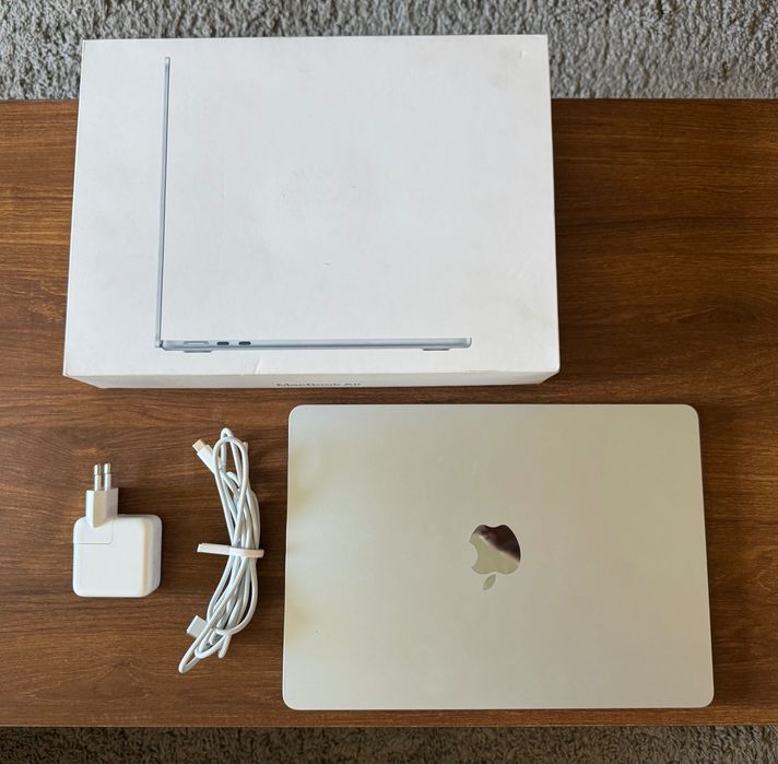 MacBook Air M4 Azul Estado Irrepreensível