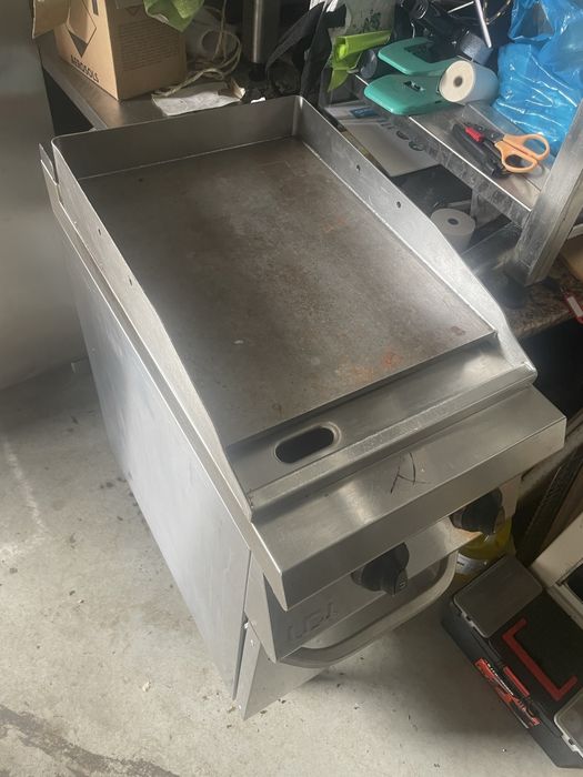 Grelhador eléctrica de chapa - Seminovo