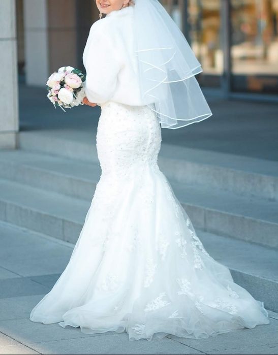 Шикарное свадебное платье размер S (40-44)