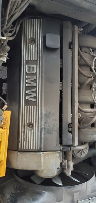 Продам BMW E34 M50B25