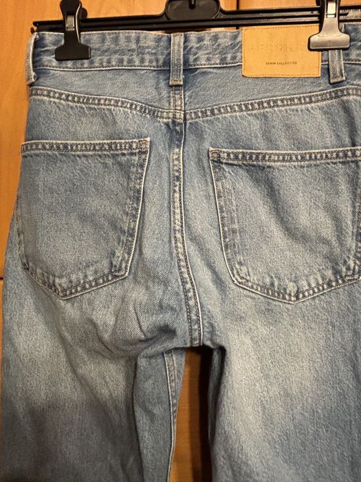 Spodnie chlopięce/młodzieżowe Bershka roz 34, obw. 74 cm.