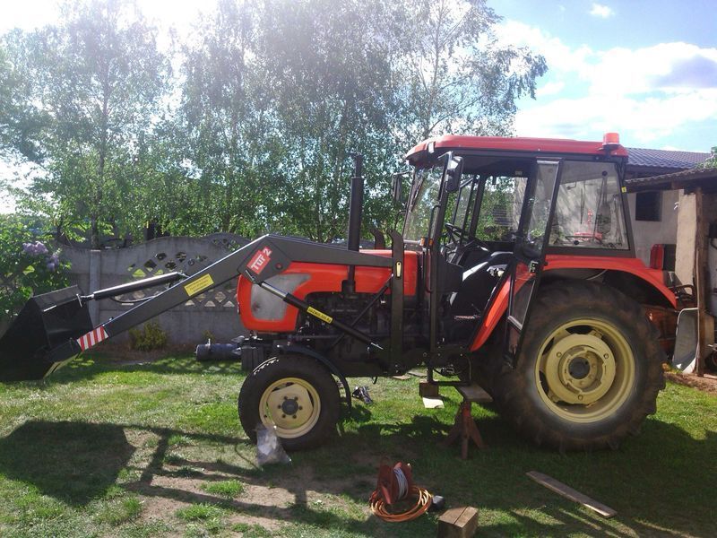 Ładowacz czołowy TUR-2 C330 2 sekcje z mocowaniem
