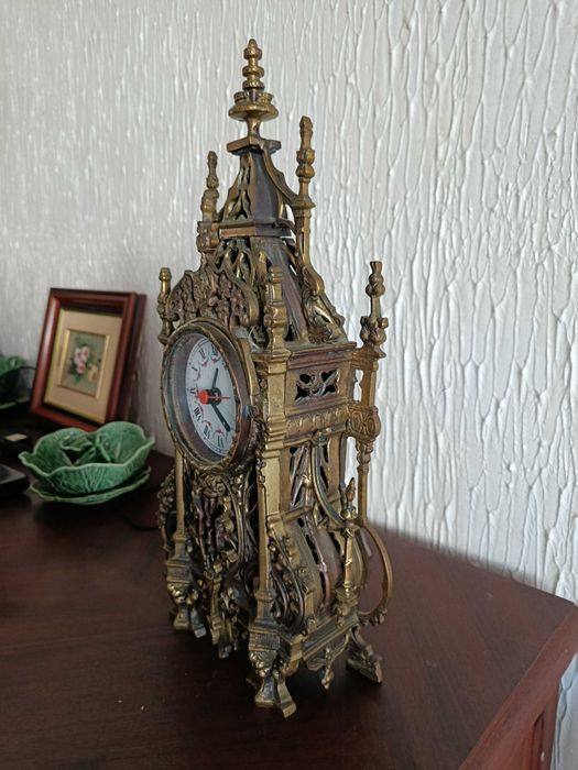 Relógio de Lareira Gótico Vintage