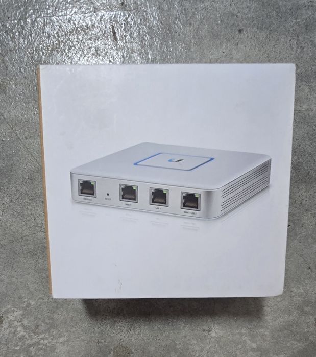Ubiquiti UniFi Security Gateway Switch 3 Portas Gigabit Ethernet