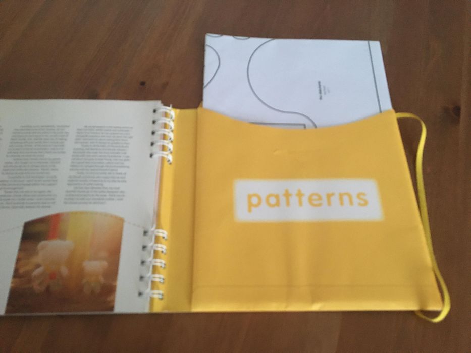 Livro Softies - Simple Instructions for 25 Plush Pals