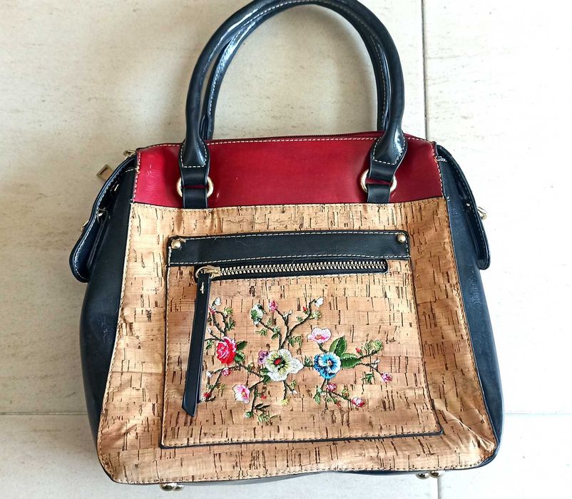 Carteira de Senhora em Cortiça