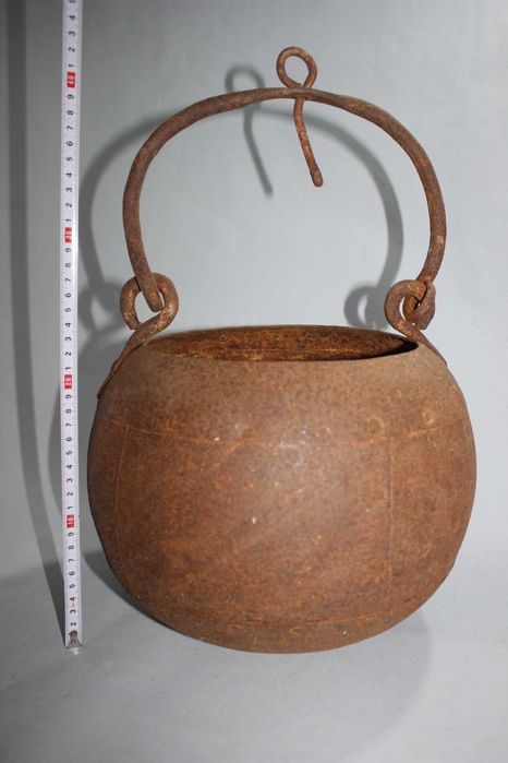 Grande pote em ferro - Ideal para decoração - Vaso / Panela
