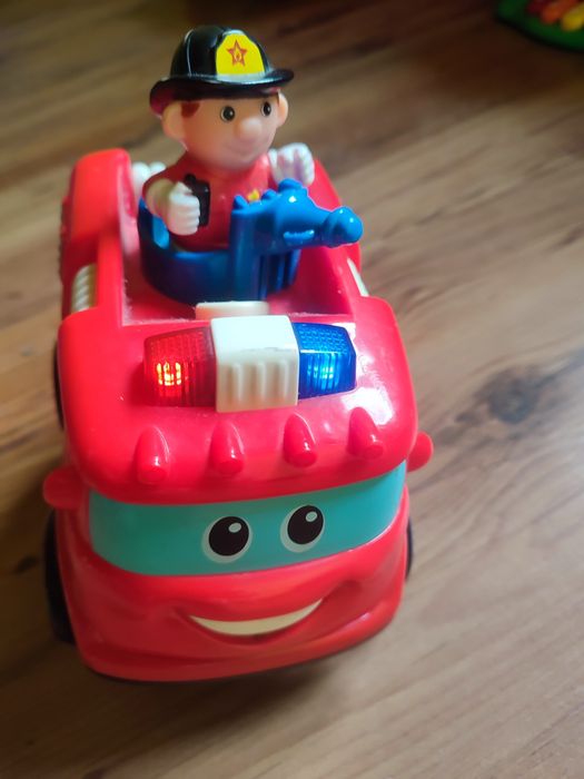 Zabawka wóz strażacki na baterie