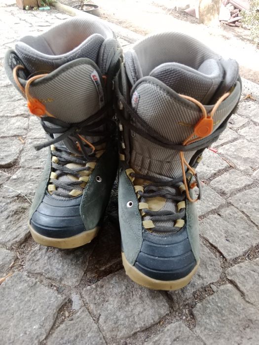Buty snowboardowe