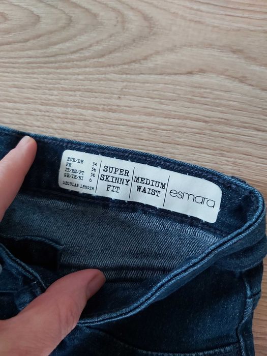 Spodnie dżinsowe Skinny Jeans Esmara 34