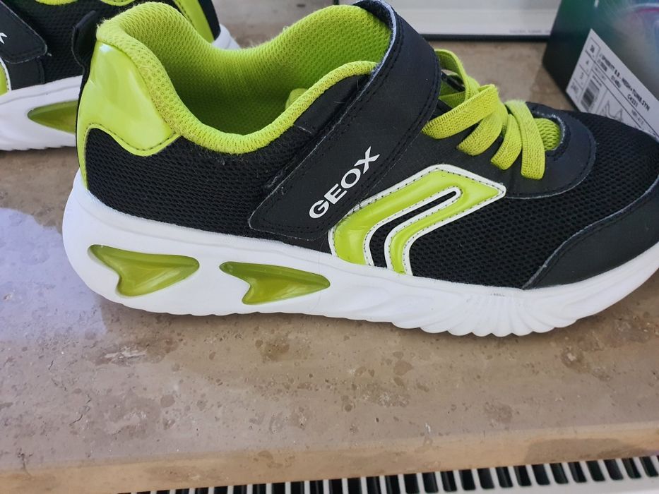 Orginalne buty GEOX Lights