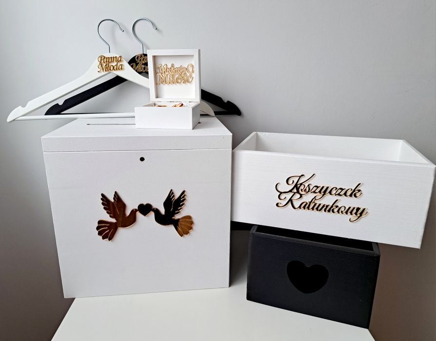 Duże pudełko na koperty obrączki wieszaki koszyczki złote pleksi
