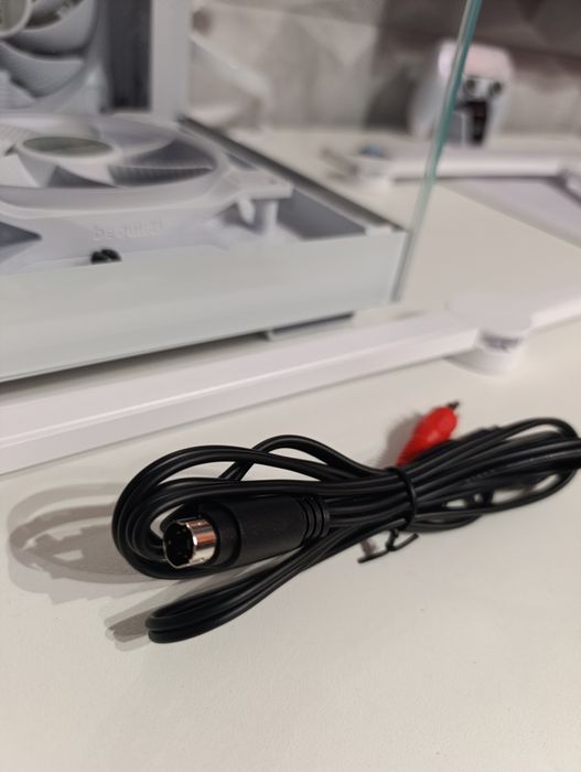 Kabel wtyk SVHS S-VIDEO 4pin / 2x wtyk RCA 1,5m