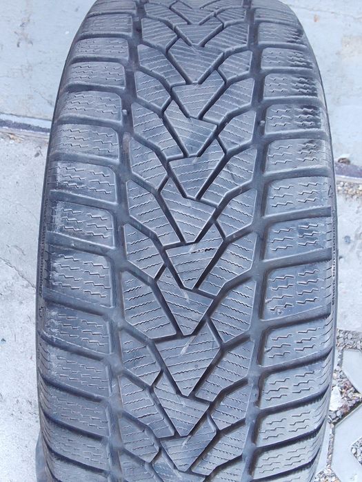 1 Opona zimowa 205/55r16 UNIROYAL 2022r 6mm