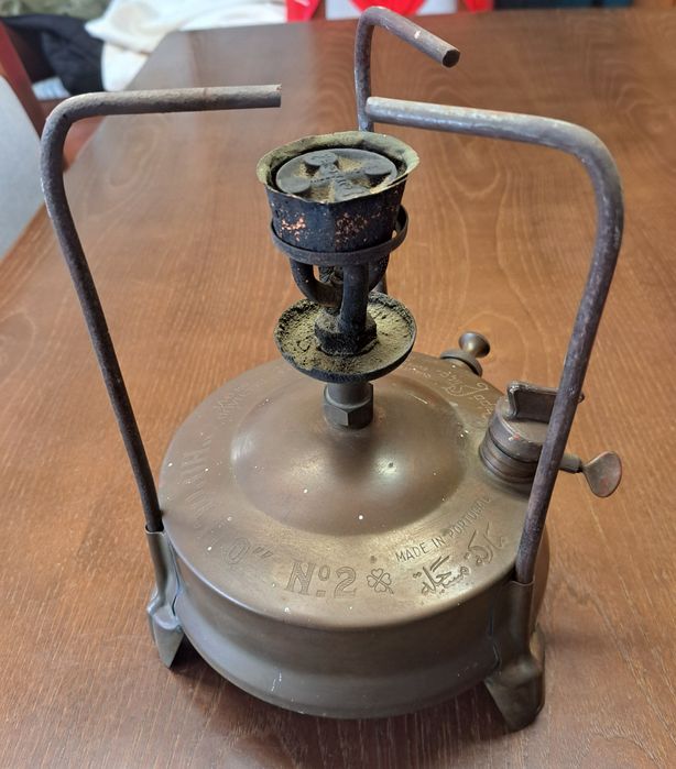 Maquina a petróleo marca HIPÓLITO, rara.
